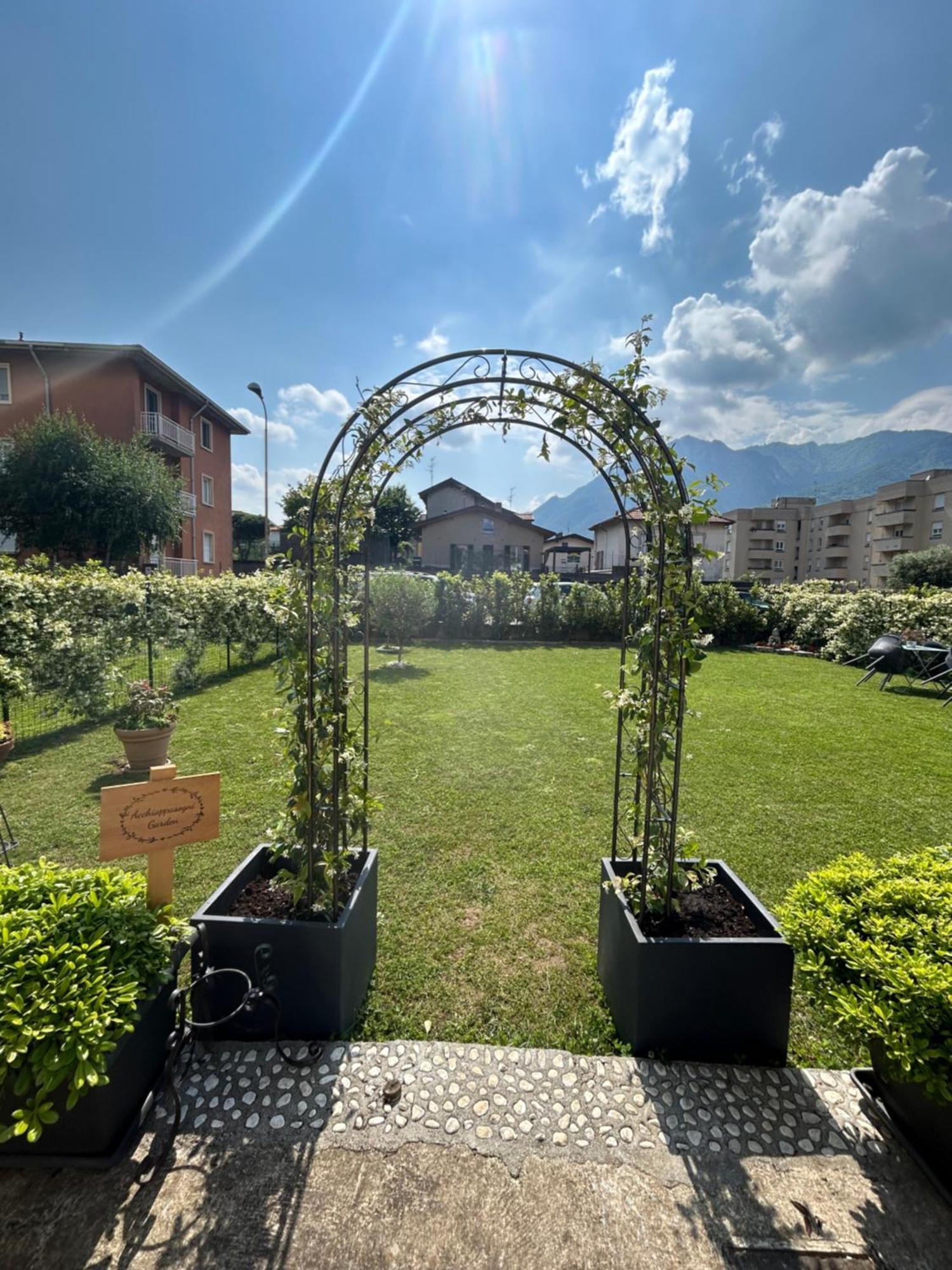 Acchiappasogni Holiday House Malgrate Exterior foto